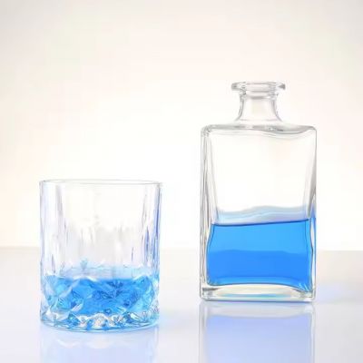 Manufacturers Wholesale High Flint Glass Flat square 375ml 500ml Transparent Thick Small Glass Wine Bottles