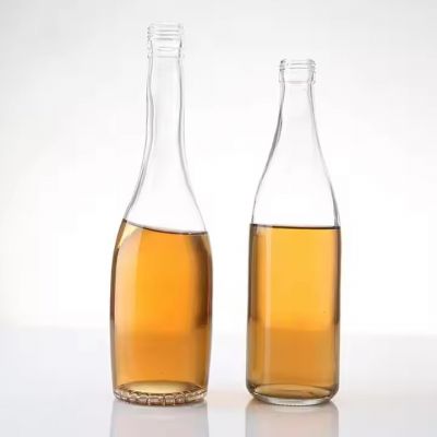 Wholesales 500ml Classic Mini Glass Bottles Liquor Round Wine Juice Milk Beverages Container Transparent Glass Bottle