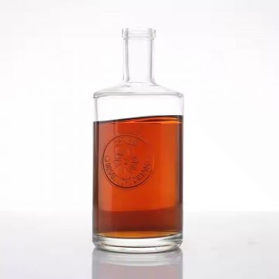 700ml 750ml Nordic Empty Rum Whiskey Vodka Glass Wine Whisky Tequila Round With Screw Cap