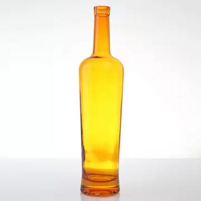Factory High Quality Glass Vodka Bottles Spray Color Fancy Liquor Whiskey Spirit Bottle 700ml 750ml Glass Bottle