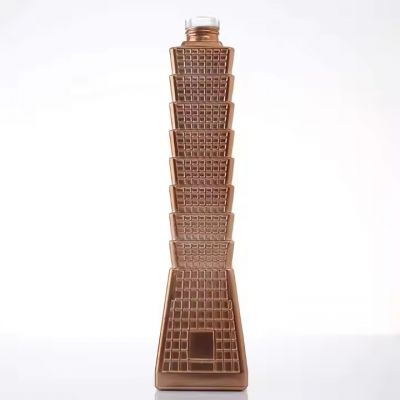 Unique Tower Shape 500 ml Fancy Spirits Glass Bottle for Vodka Brandy Whisky Gin Tequila With Cork Stopper
