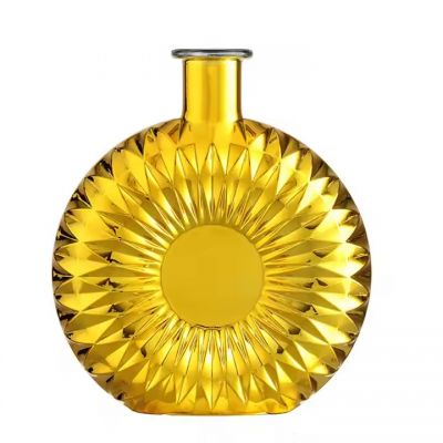Luxury Reusable Electroplate Gold 500ml 750ml XO Round Flint Glass Tequila Liquor Gin Whisky Vodka Glass Bottle With Cork Lid