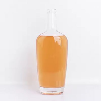 750ml Vodka Bottle with Wood Cork Glass Bottle Factory Customized Label 375ml 500ml 1000ml for Spirit Whiskey Rum Brandy Gin