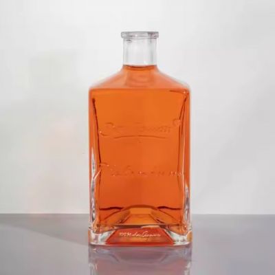 Custom Paramount 75cl 750ml Round Vodka Glass Bottle with Cork Tequila Bottles Cork Liquor Glass Bottle