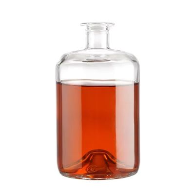 Wholesale Top Quality 750ml Empty Glass Wine Bottle Spirit Liquor Vodka Whisky Vodka Gin 750ml Wine Glass Bottle with Cork