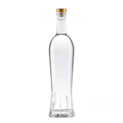 China Factory Wholesale 750ml Super Flint Glass Bottle Liquor in Bulk Glass Bottle