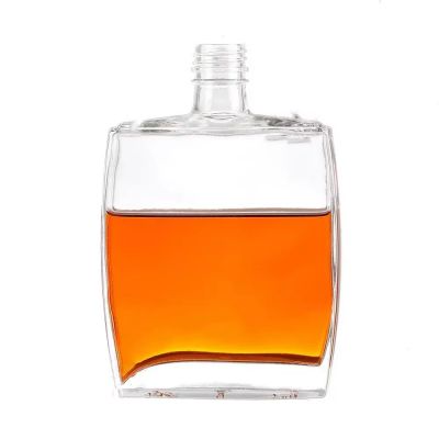 Factory Price Wholesale Custom Flint Clear Round Classical Empty Brandy Gin Rum Vodka Glass Bottles for Alcoholic Beverages