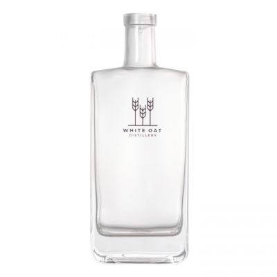 Bespoke 700 ml 750ml Rectangle Glass Whiskey Vodka Tequila Bottles 500ml Empty Flat Liquor Bottle With Cork Screen Printing
