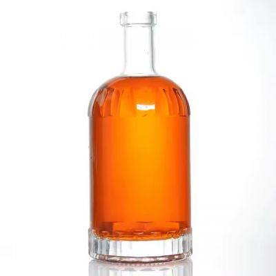High Quality Unique Design Empty 500ml 700 ml Unique Thick Bottom Gin Rum Whisky Vodka Glass Bottle for Liquor