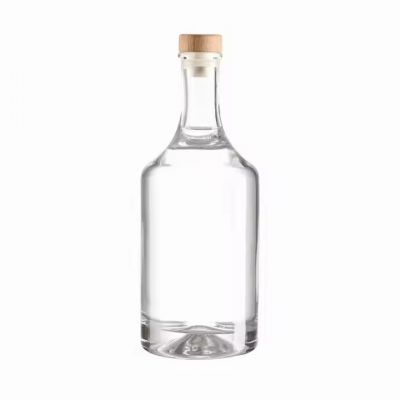 Custom Designed Fancy Supper Flint Glass Bottle for Brandy Whiskey Vodka Rum Gin & Tequila Spirits Cork Sealing