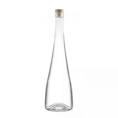 Wholesale 700ml Super Flint Clear Liquor Glass Bottle Empty for Tequila and Brandy with Rubber Stopper Sealing
