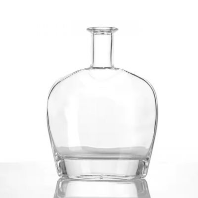 High-Style Crystal Glass Vodka Bottle with Logo 500ml 700ml 750ml Factory Prices Stylish Glass Bottles