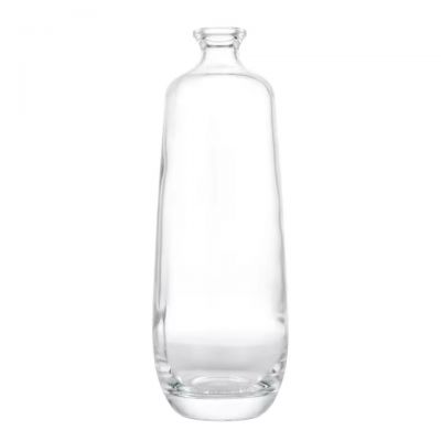 750ml Modern Nordic Glass Water Bottle for Premium Mineral Sparkling Water Juice with Custom Logo and Wooden Cork