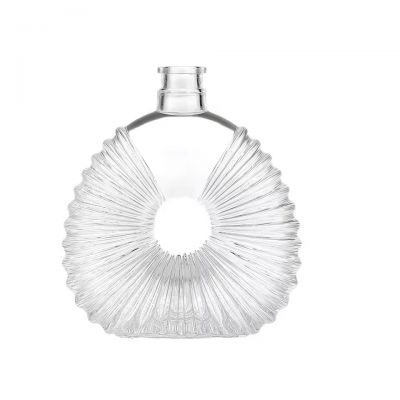 Wholesale Custom Logo Super Flint Glass Wine Vodka Liquor Bottles 200ml 375ml 500ml 700ml 750ml Shape