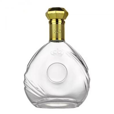 Wholesale 700ml Ornate Flat Round Embossed Crown Bottle for XO Cognac Brandy with Luxury Gold Stopper Empty Spirit Glass Bottle