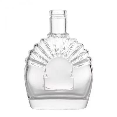 Wholesale Custom Designed 500ml Fan-Shaped Embossed Clear Glass Bottle for Brandy Whiskey and Vodka with Custom Logo Option