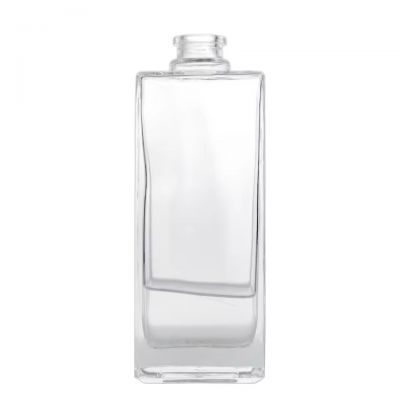 Factory Manufactured Best Quality 500ml Cork Stopper Thick Bottom Square Suitable for Brandy Tequila Spirit Glass Bottle