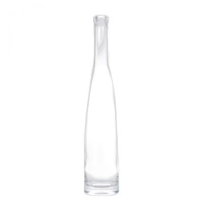 Factory Wholesale 500ml Transparent Round Rum 500ml Whiskey Gin Spirit Bottle Customized With Cork Cap