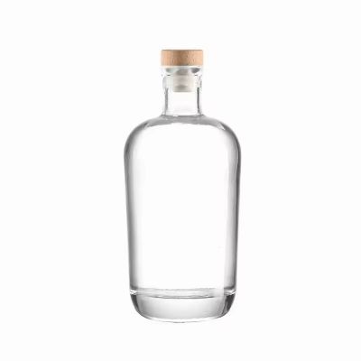 High Quality Roundness Luxury Custom 500ml Glass Vodka Bottle New Design Clear Whiskey Tequila Rum Brandy with Wooden Bottle Cap
