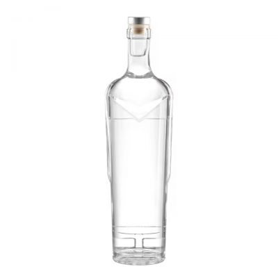 Personalized 750ml Empty Clear Liquor Gin Rum Vodka Glass Bottle for Distillery