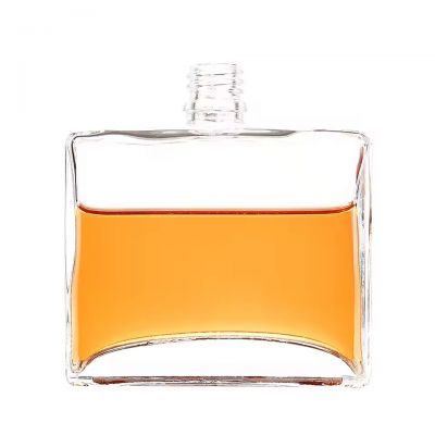 High-End Long-Lasting Simple Luxury Square Glass Empty Home Fragrance New 100ml Reed Diffuser Bottle with Stopper Sealing Type