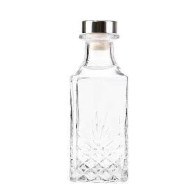 Customized Premium Artistic Embossed Transparent Hotel Resort Home Decor 20ml 30ml 50ml 100ml Glass Reed Diffuser Bottle
