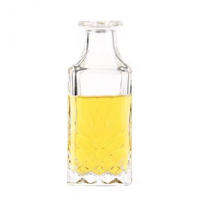 Factory Sale Eco-Friendly Feature 150ml Customized Luxury Car Perfume Bottle High Quality Liquid Essential Oil Reed Diffuser