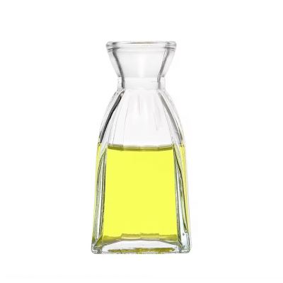 Premium Transparent Empty Cow Bell Shape 20ml 30ml 50ml 100ml Glass Reed Diffuser Bottle for Hotel Resort Yoga Studio