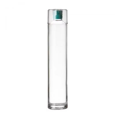 Large Capacity Clear Glass Water Bottle With Lid Refillable Clean Round Beverage