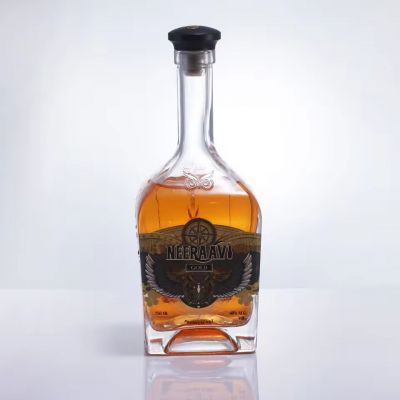 Limited Edition 750ml Square Crystal Glass Bottle with Hot Stamping for High-end Tequila & Foreign Liquor Creative Design