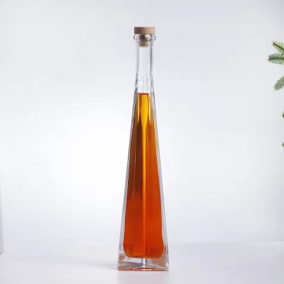 Wholesale Unique Design Tall Clear Triangle Glass Bottle 200ml Capacity with Cork Sealing