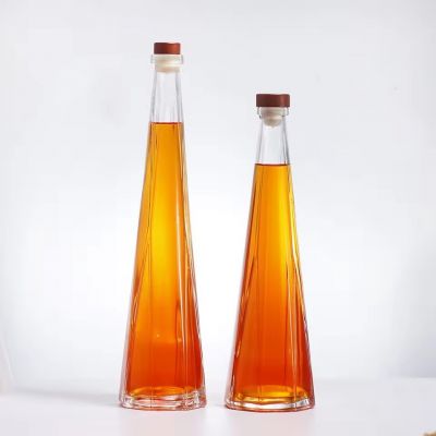 Manufacturer Wholesale 700ml High-quality Octagonal Frost Glass Transparent Wine Bottle Cork Stopper Customizable for Tequila