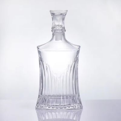 750ml Clear Gold Decanter with Crown Cap Professional OEM/ODM Liquor Glass Bottle for Vodka Whisky Whiskey Tequila Brandy