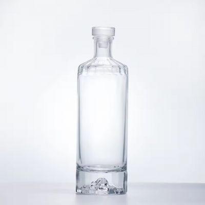 Wholesale Luxury Heavy Duty Cylinder Iceberg Base 100ml 250ml 500ml 750ml 1000ml Tequila Gin Whiskey Vodka Glass Bottle Rubber