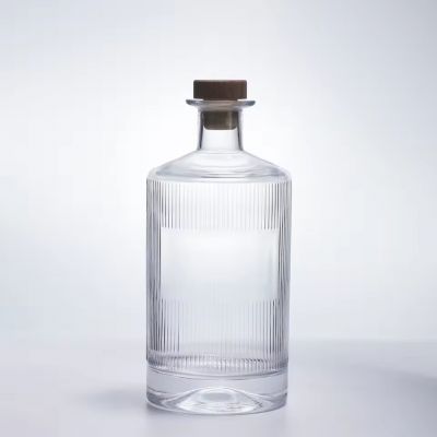 Premium 750ml Flat Crystal Glass Vodka Whisky Brandy Empty Bottles with Rubber Stoppers Screen Printing Surface for Tequila